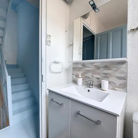 Dom wakacyjny Maison La Petite Bleue - Balcon - Wifi Fibre - Menage Inclus Tarbes