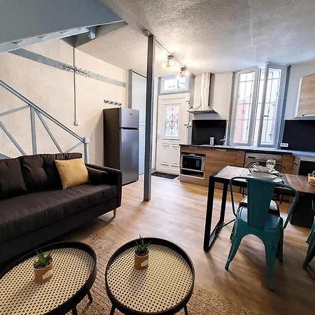 Maison La Petite Bleue - Balcon - Wifi Fibre - Menage Inclus 펜션 *